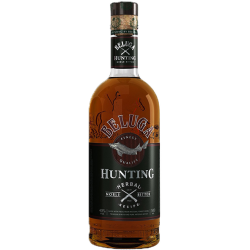 Белуга Хантинг травяной ликер 0,5