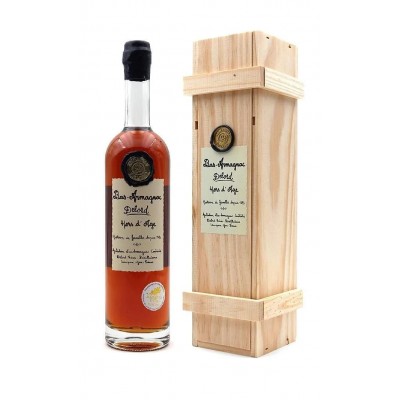 Armagnac Hors D'age деревянная коробка, 40% Armagnac Hors D'age деревянная коробка, 40%