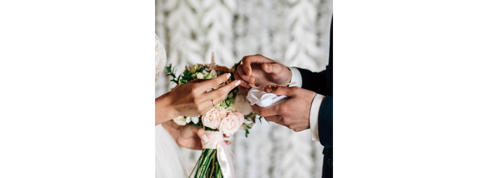 Какой алкоголь выбрать на свадьбу